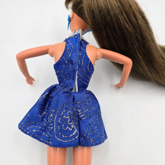 Totally Hair Barbie Doll Brunette 1991 1117 Mattel Read - Picture 13 of 15